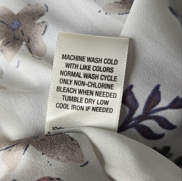 West Kei Floral Surplice Faux Wrap High Low Blouse - Picture 13 of 15